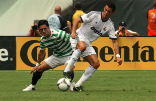 Real Madrid defeats Celtic 2-0 at the Linc