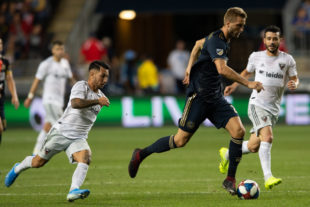 News roundup: Przybylko makes Team of the Week, Carli Lloyd and the NFL, Kylian Mbappé injured