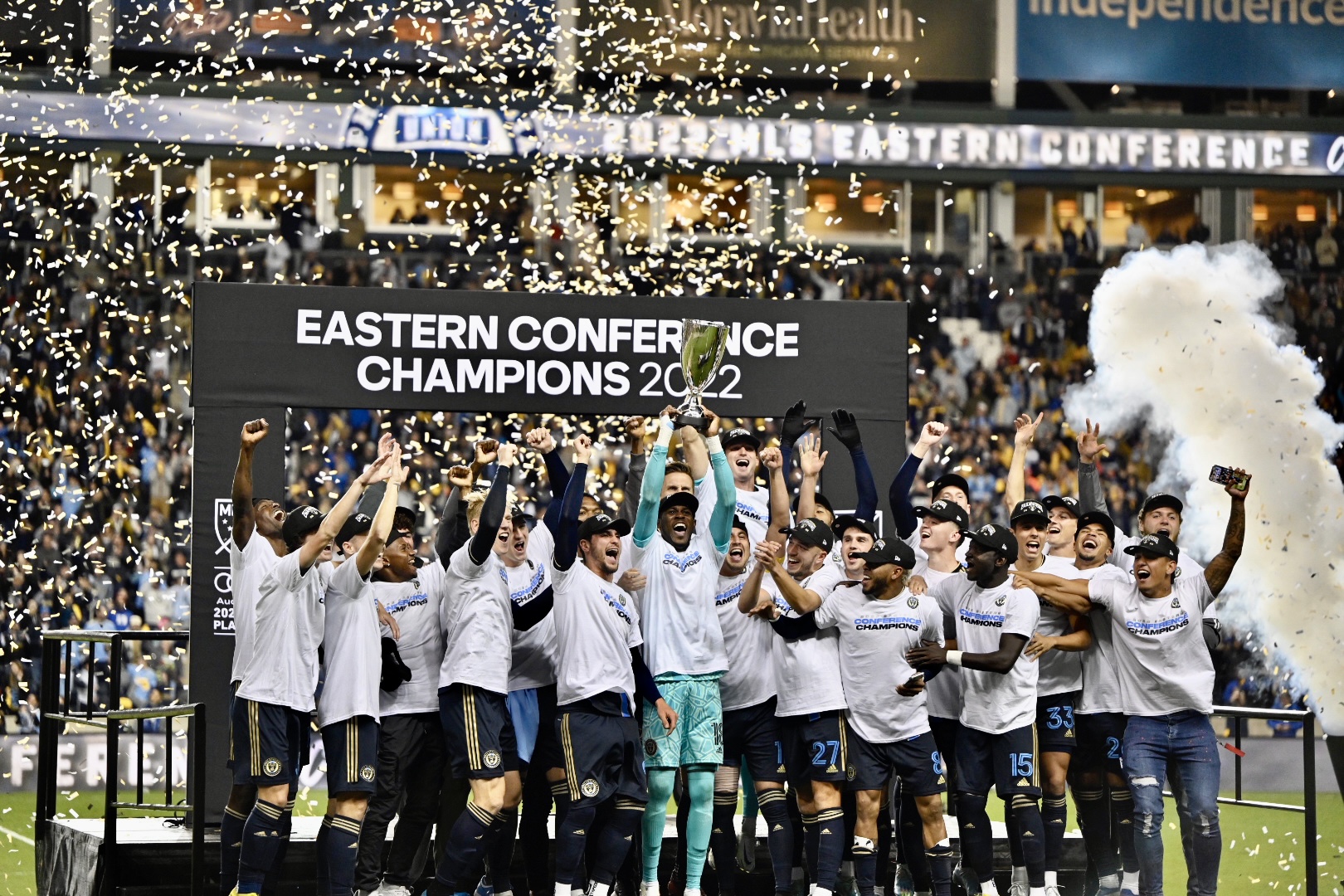 News roundup: Union headed for MLS Cup, LAFC host Cup final, Leeds upset Liverpool