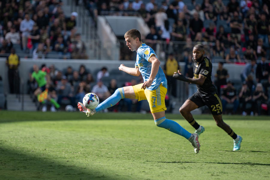 Los Angeles FC goalkeeper Maxime Crépeau (16) during a MLS match against  the New York Red Bulls, Sunday, June 26, 2022, at the Banc of California  Stad Stock Photo - Alamy